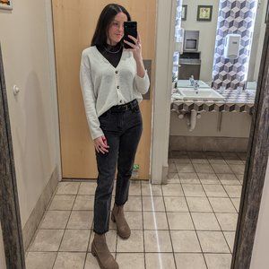 Meet your Posher, Regina